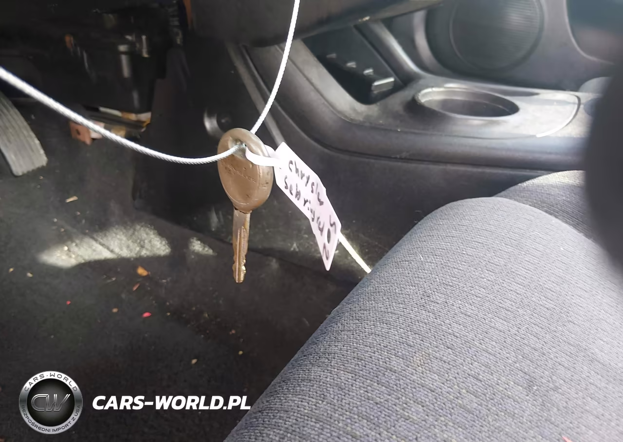 2004 Chrysler Sebring VIN:4C3AG42G24E148728 - 11