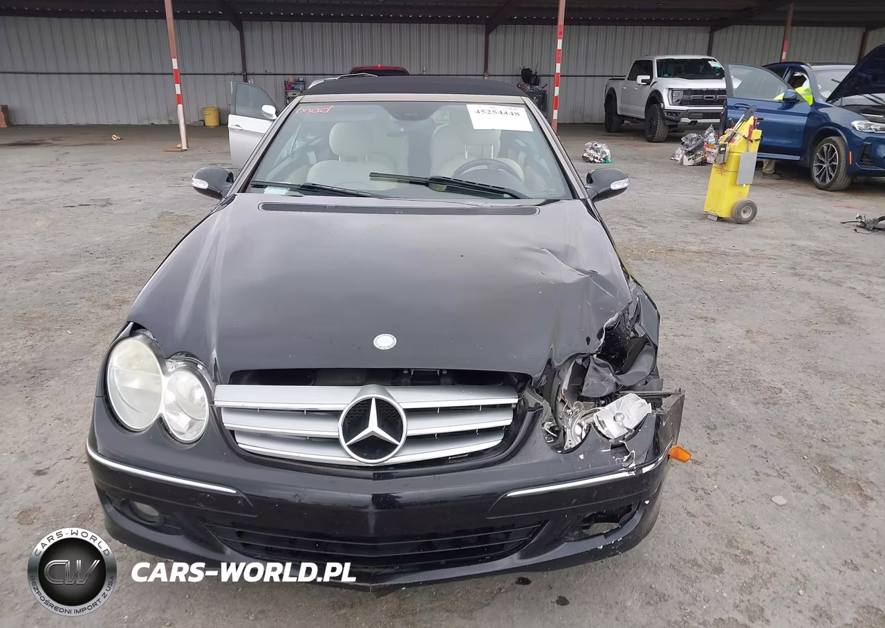 2007 Mercedes-Benz Clk 350 VIN:WDBTK56GX7T075935 - 12