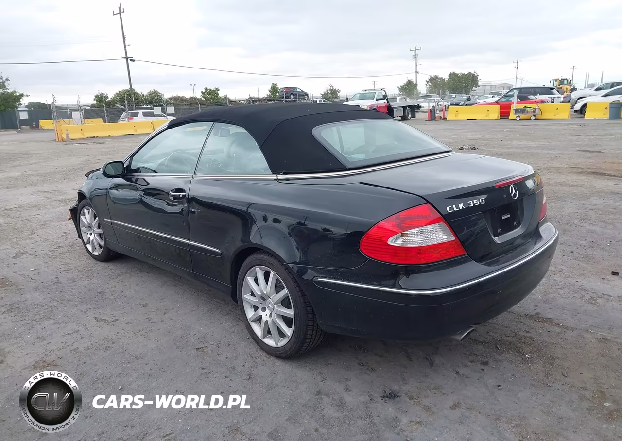 2007 Mercedes-Benz Clk 350 VIN:WDBTK56GX7T075935 - 3