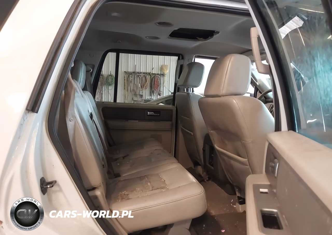 2008 Ford Expedition Xlt VIN:1FMFU16538LA70184 - 8