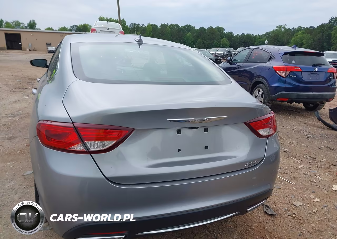 2015 Chrysler 200 Limited VIN:1C3CCCAG8FN737688 - 16