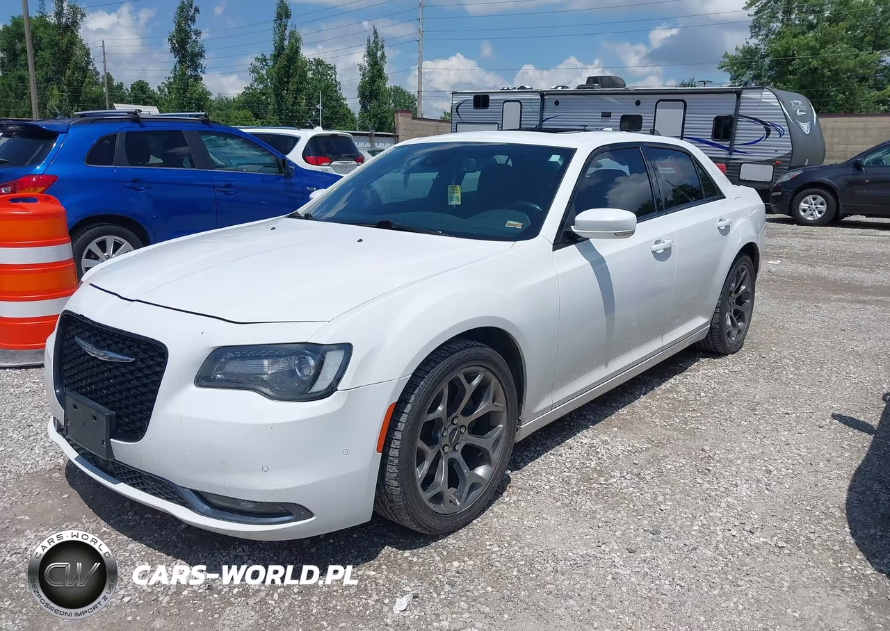 2018 Chrysler 300 300S VIN:2C3CCABG1JH264236 - 2