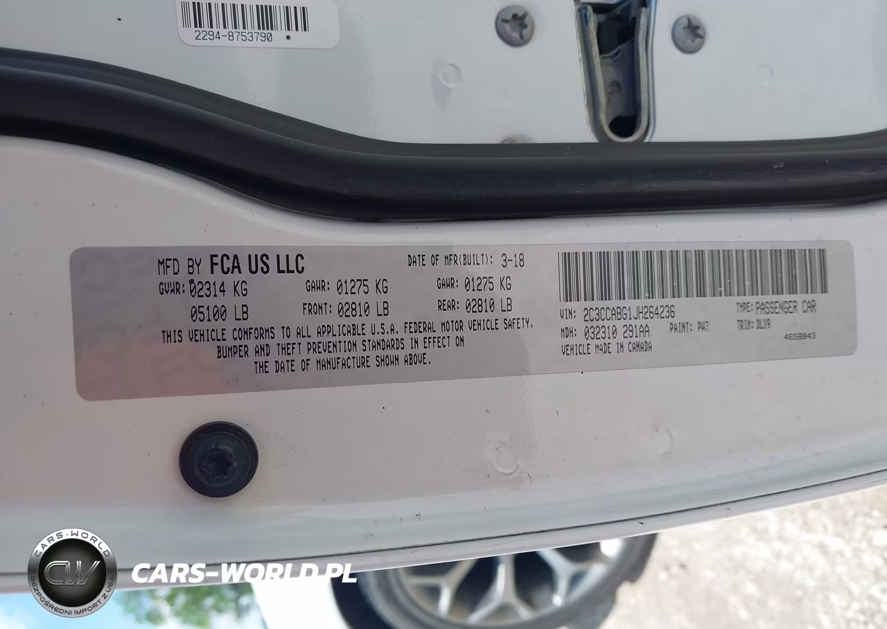 2018 Chrysler 300 300S VIN:2C3CCABG1JH264236 - 9