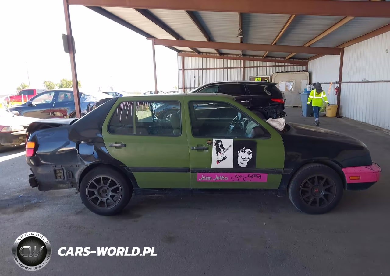 1998 Volkswagen Jetta Tdi VIN:3VWRF81H0WM133286 - 14