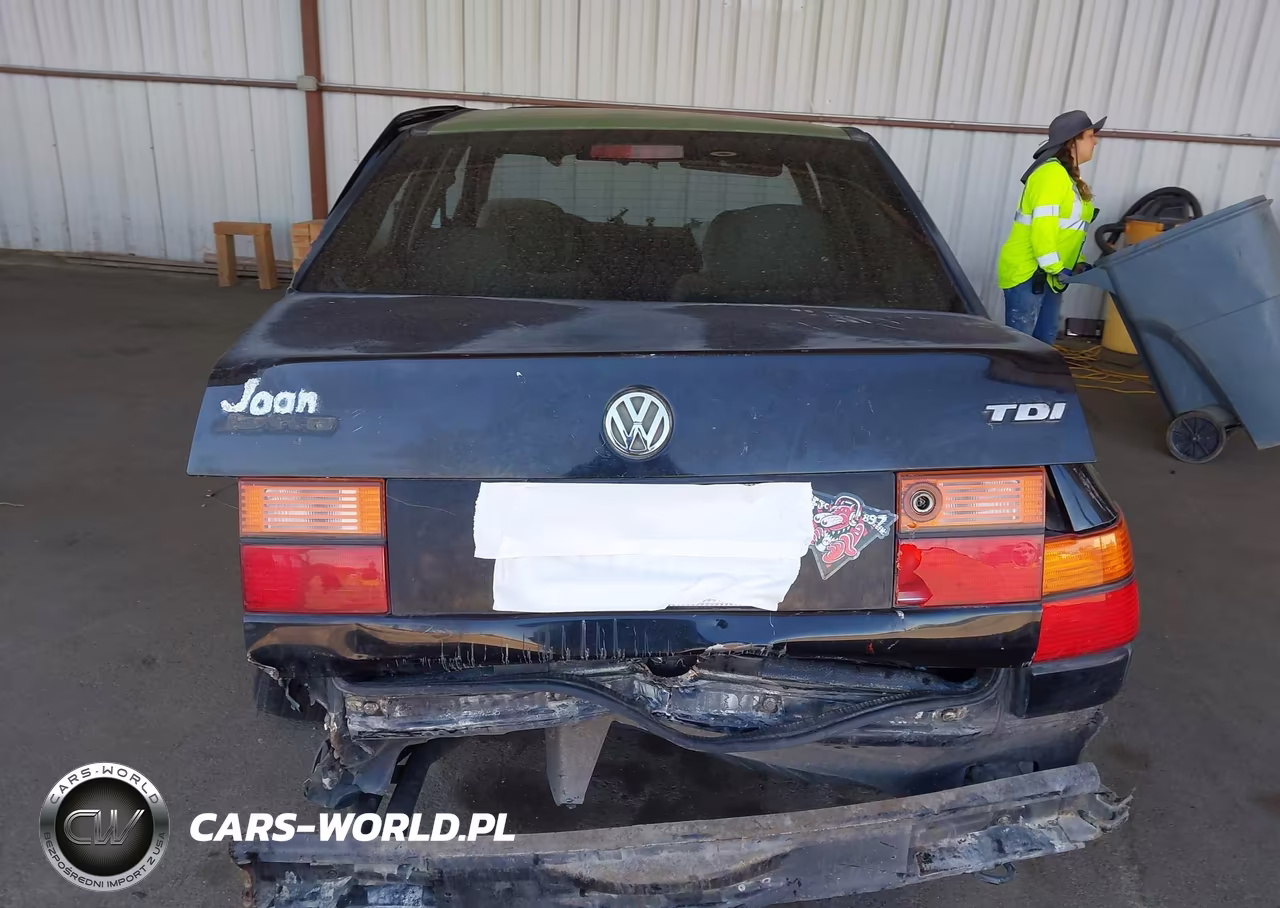 1998 Volkswagen Jetta Tdi VIN:3VWRF81H0WM133286 - 17