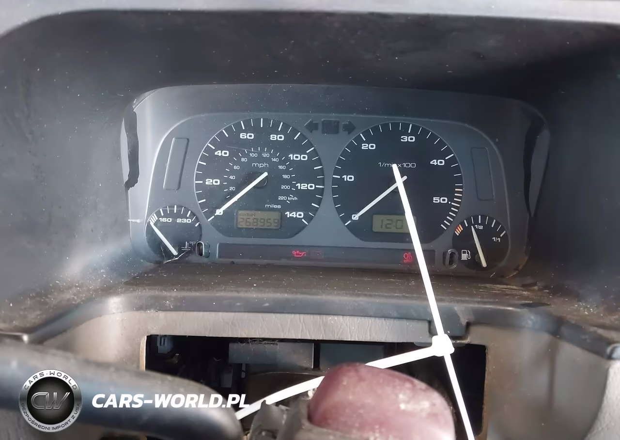 1998 Volkswagen Jetta Tdi VIN:3VWRF81H0WM133286 - 7
