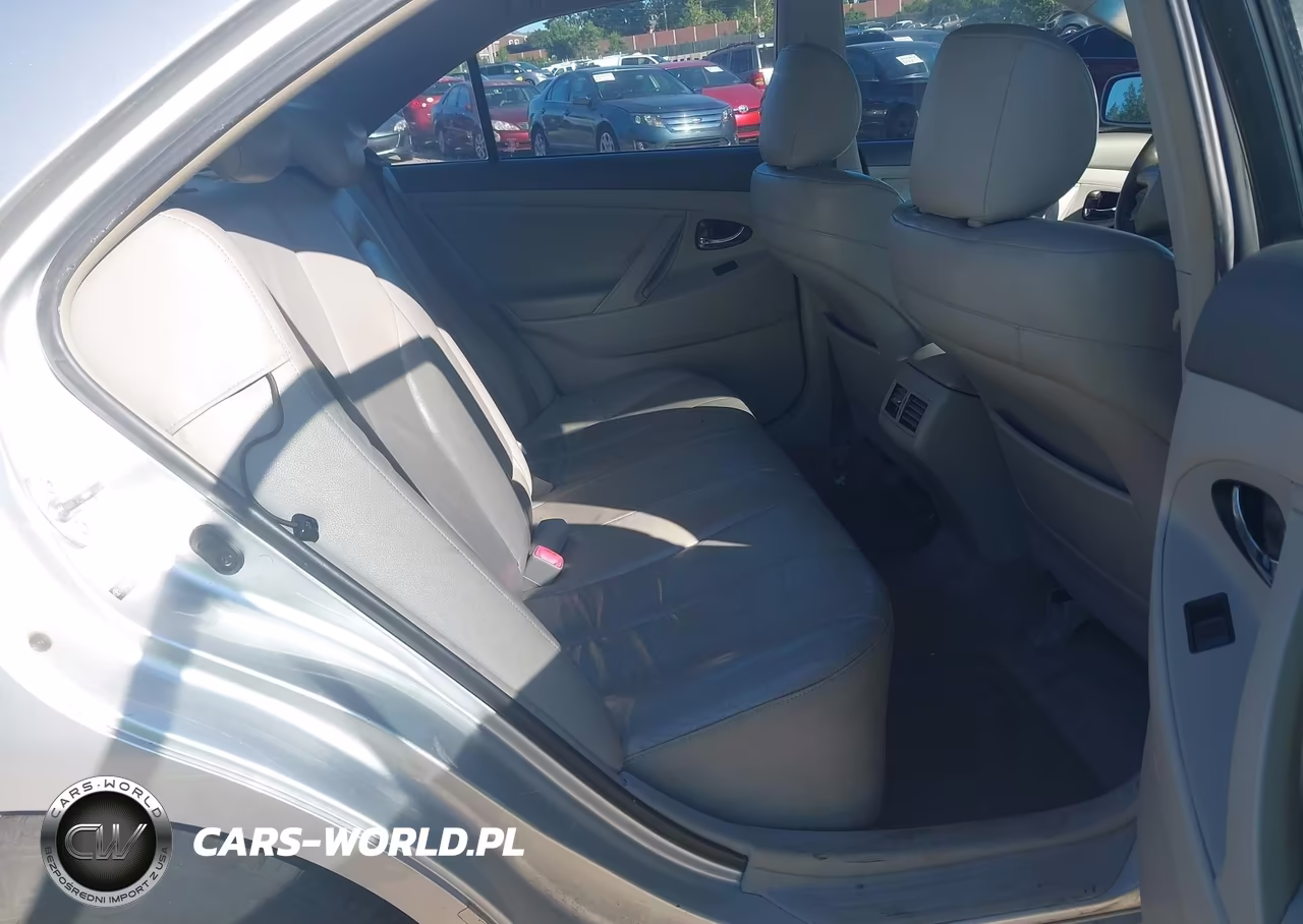 2007 Toyota Camry Hybrid VIN:JTNBB46K673011396 - 8