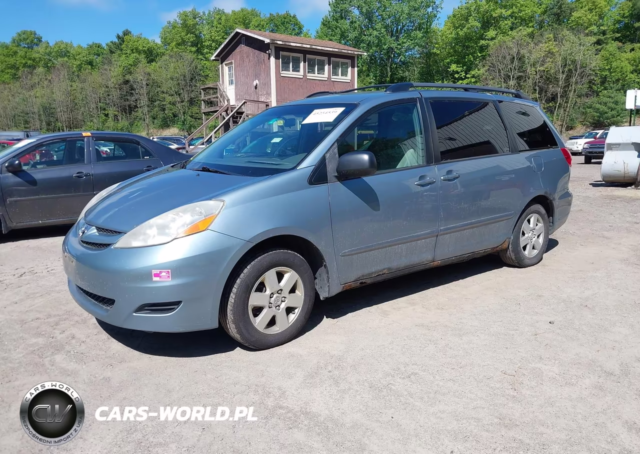 2010 Toyota Sienna Le VIN:5TDKK4CC3AS333209 - 2