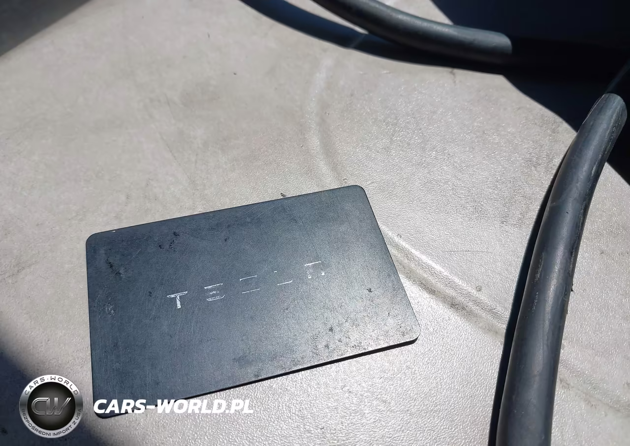 2018 Tesla Model 3 Long Range-Performance VIN:5YJ3E1EB9JF147693 - 10