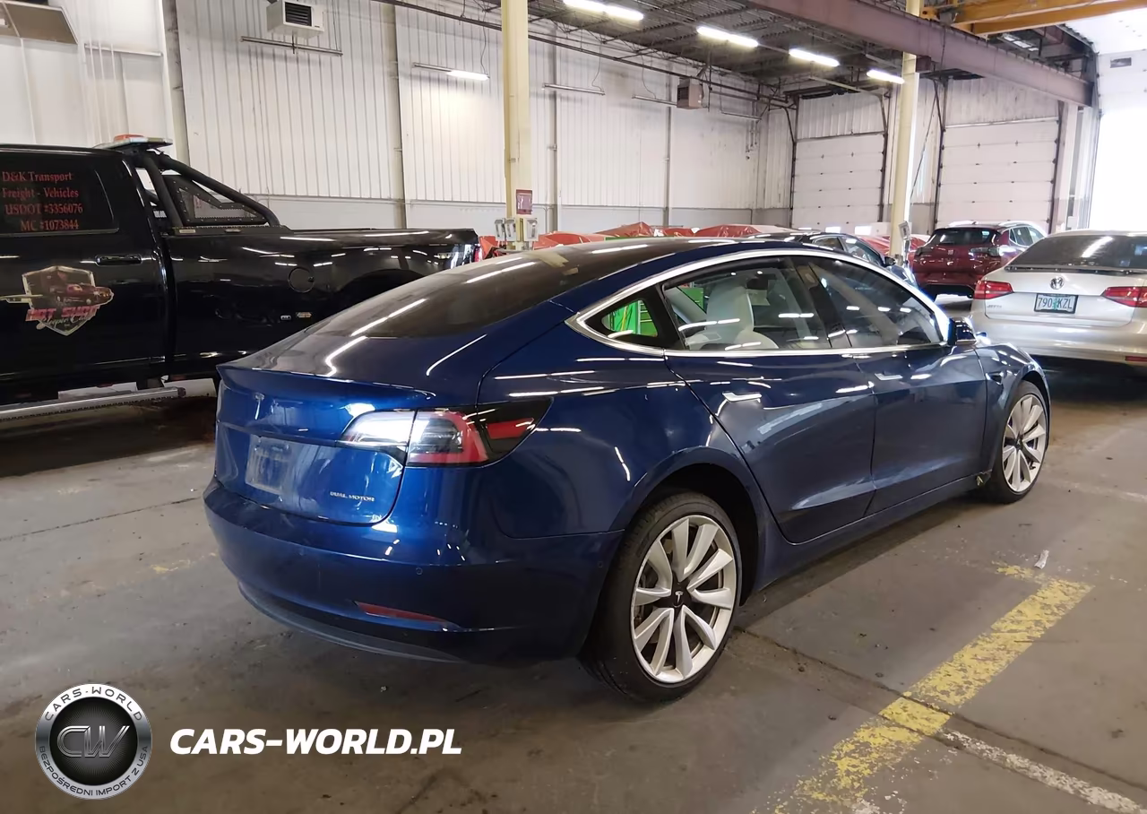 2018 Tesla Model 3 Long Range-Performance VIN:5YJ3E1EB9JF147693 - 4