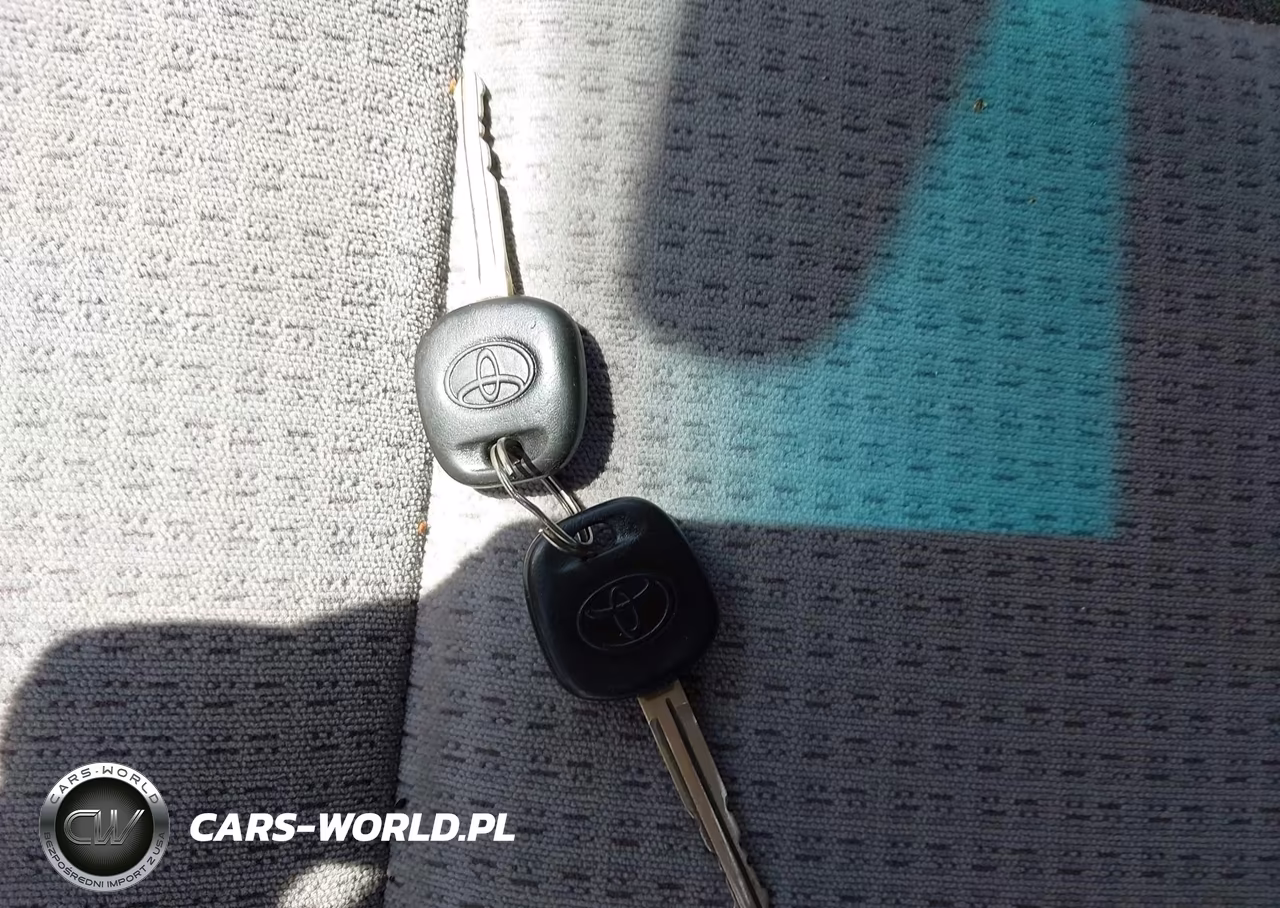 2005 Toyota Corolla Ce VIN:JTDBR32E250054772 - 11
