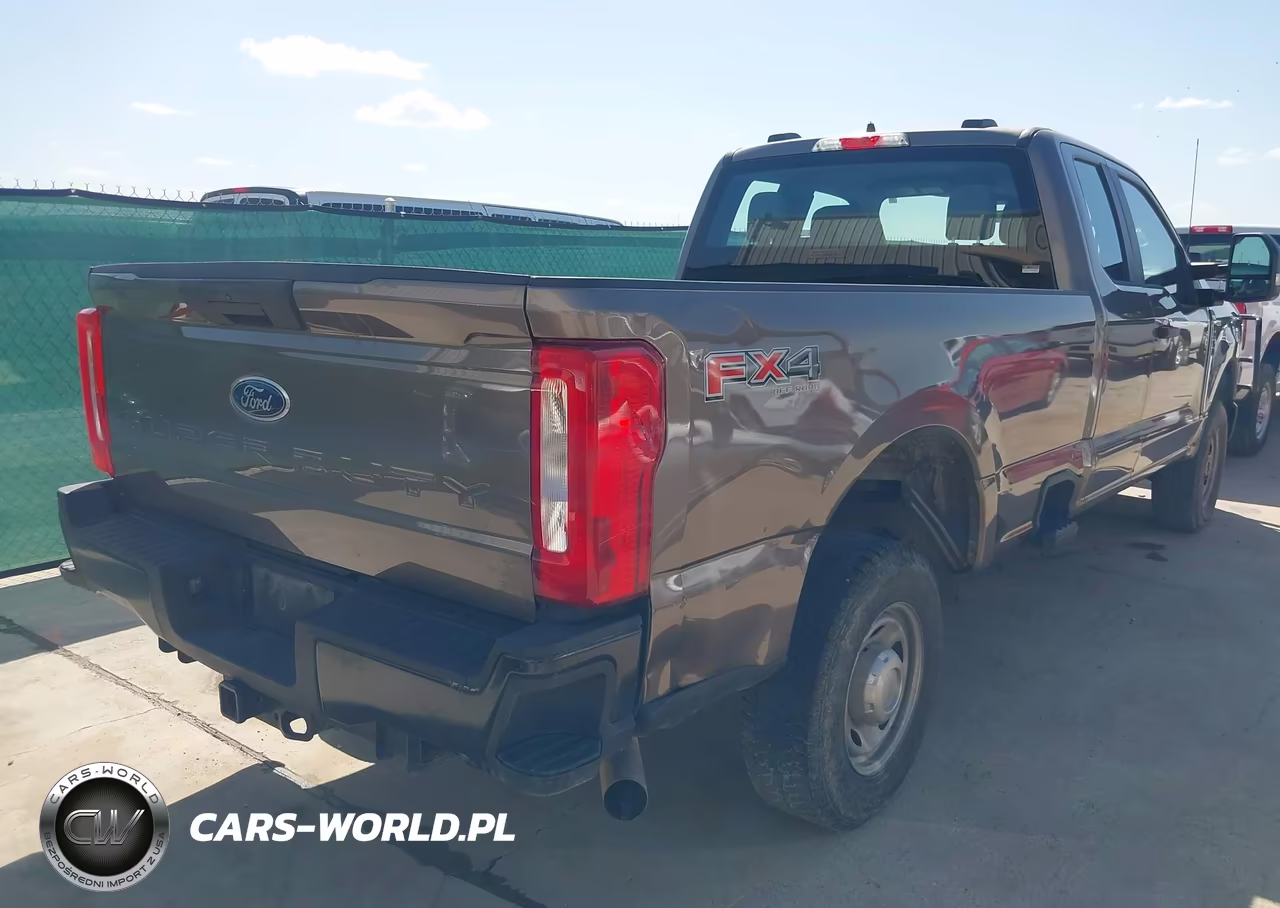 2023 Ford F-250 Xl VIN:1FT7X2BAXPED78352 - 4