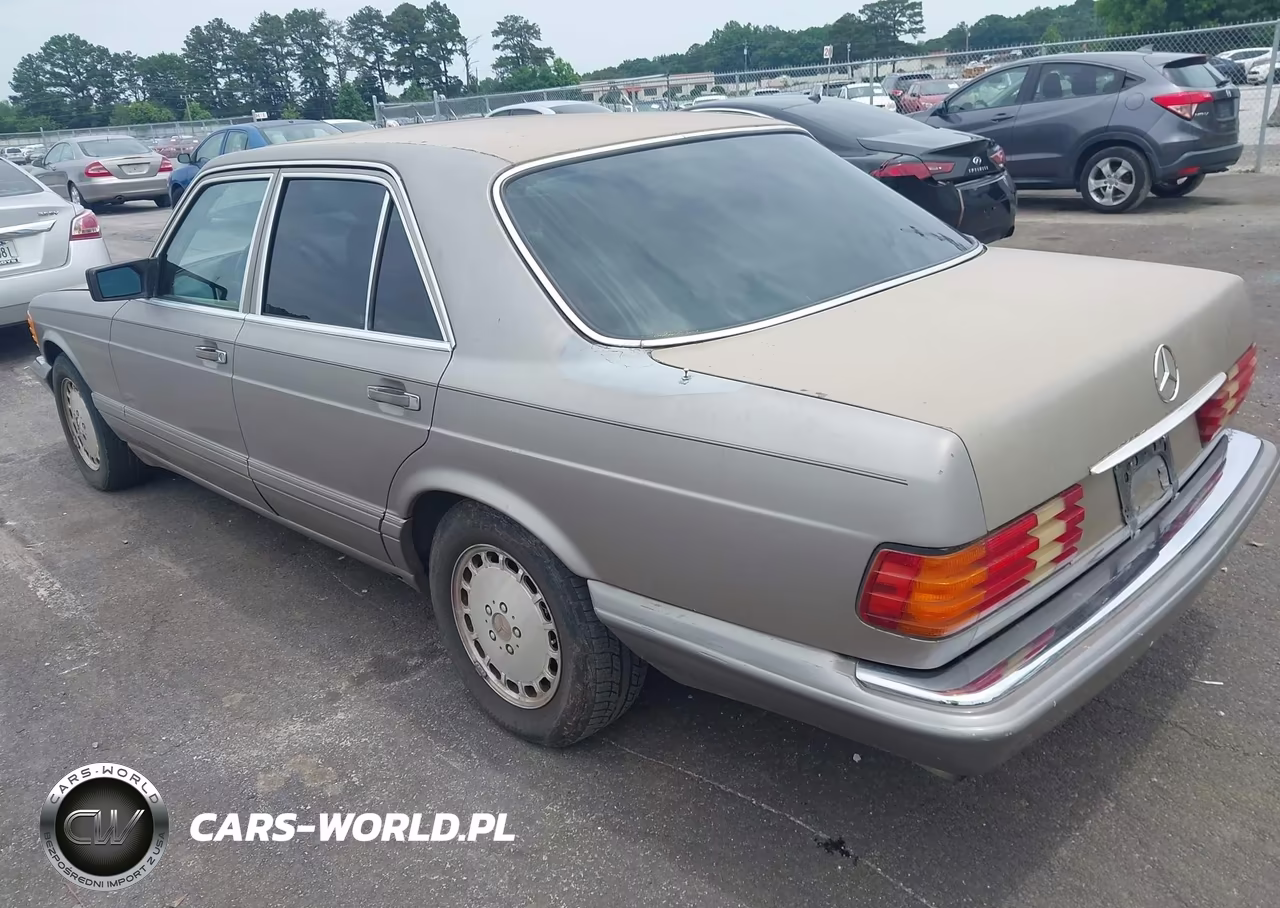 1990 Mercedes-Benz 300 Se VIN:WDBCA24D0LA533644 - 3