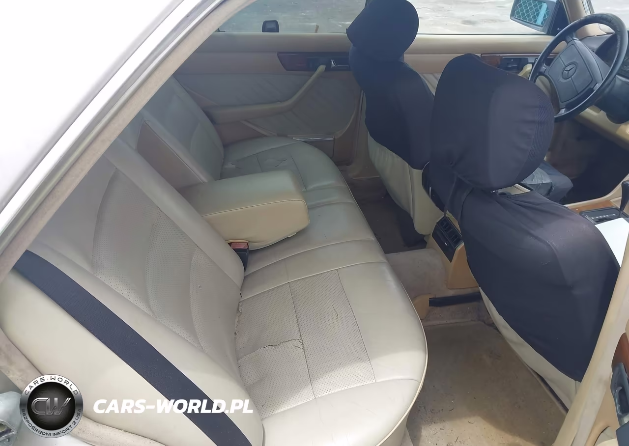 1990 Mercedes-Benz 300 Se VIN:WDBCA24D0LA533644 - 8