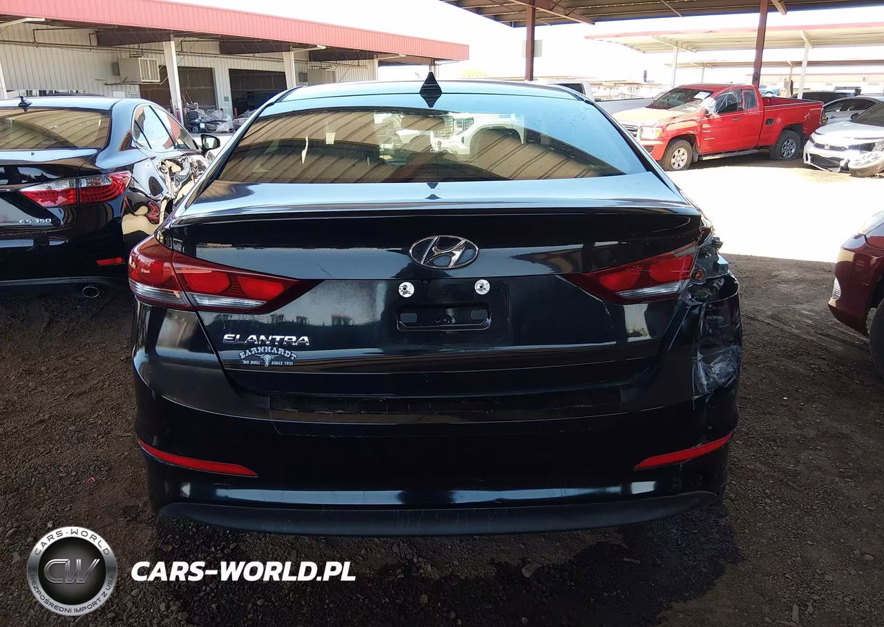 2018 Hyundai Elantra Value Edition VIN:KMHD84LF4JU611589 - 16