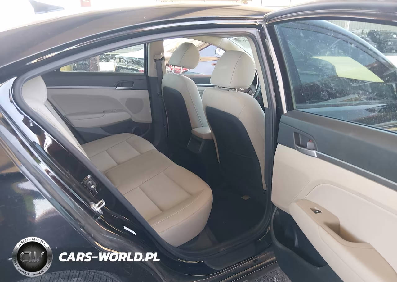 2018 Hyundai Elantra Value Edition VIN:KMHD84LF4JU611589 - 8