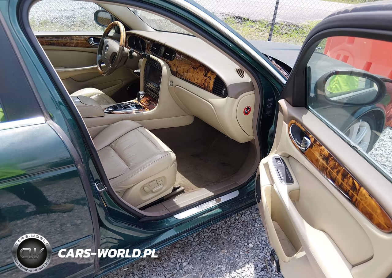 2005 Jaguar Xj Super V8 VIN:SAJWA82B75TG40835 - 5