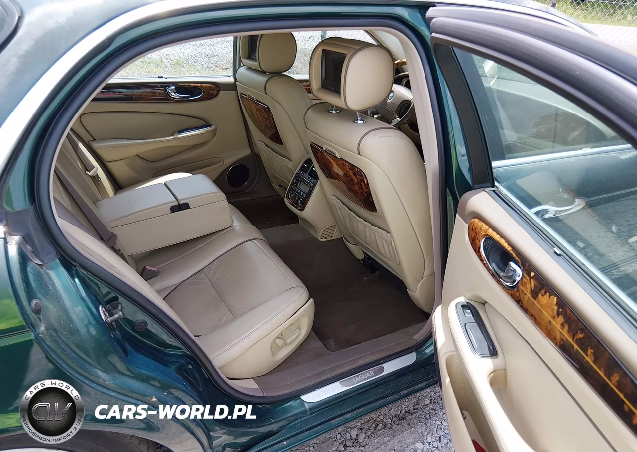 2005 Jaguar Xj Super V8 VIN:SAJWA82B75TG40835 - 8