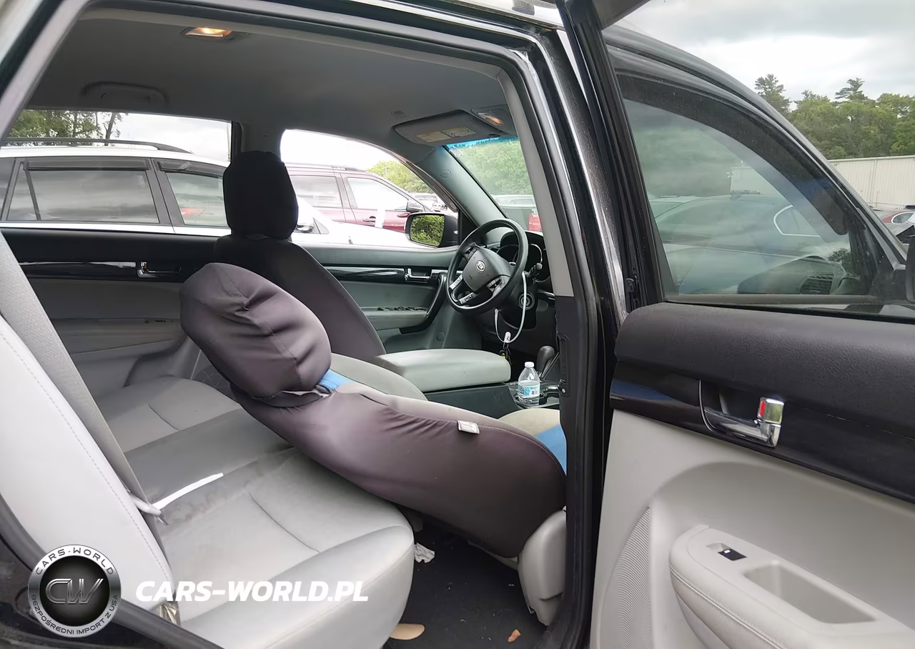 2013 Kia Sorento Lx V6 VIN:5XYKTDA23DG338306 - 8