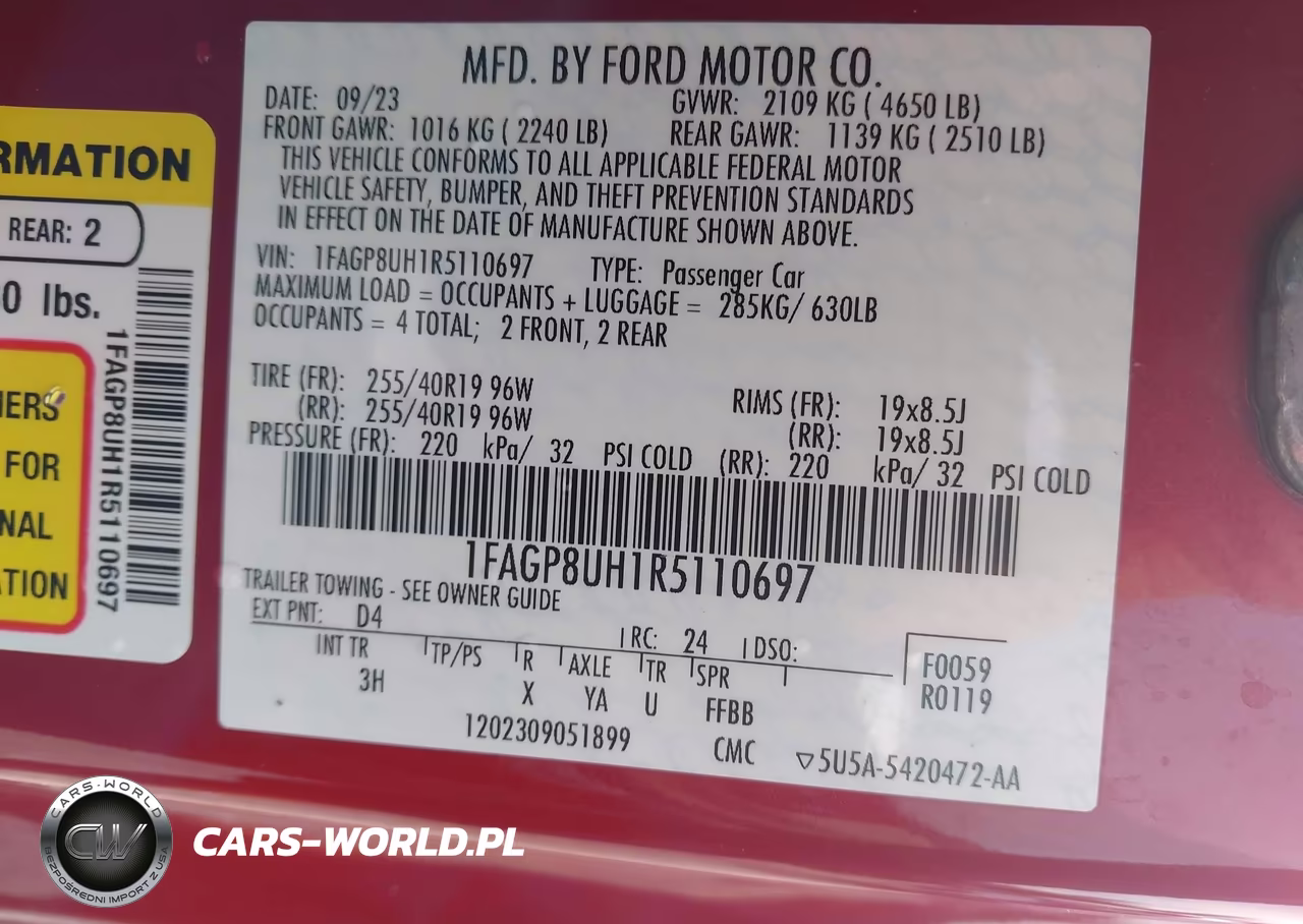 2024 Ford Mustang Ecoboost Premium VIN:1FAGP8UH1R5110697 - 9