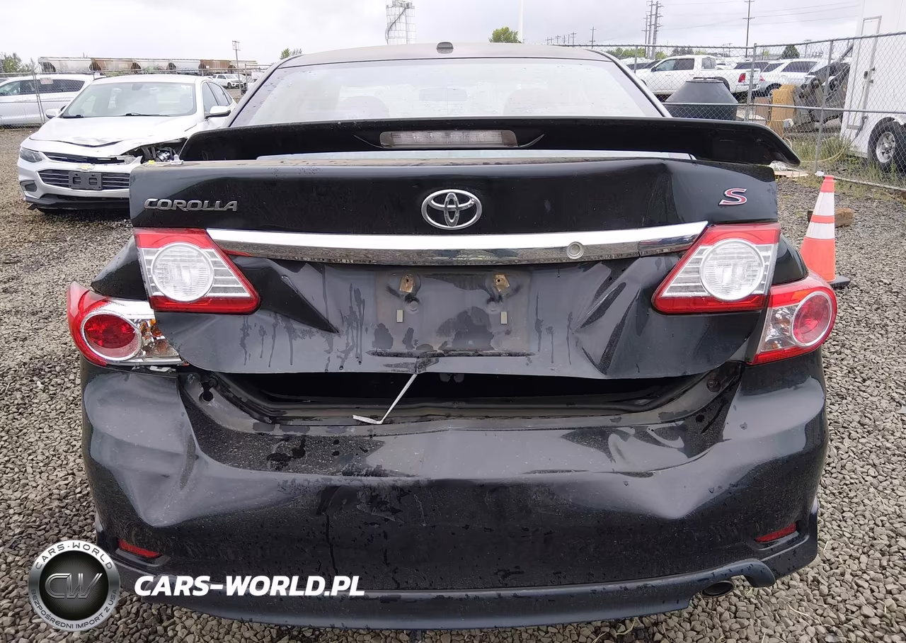 2011 Toyota Corolla S VIN:2T1BU4EE6BC641039 - 6