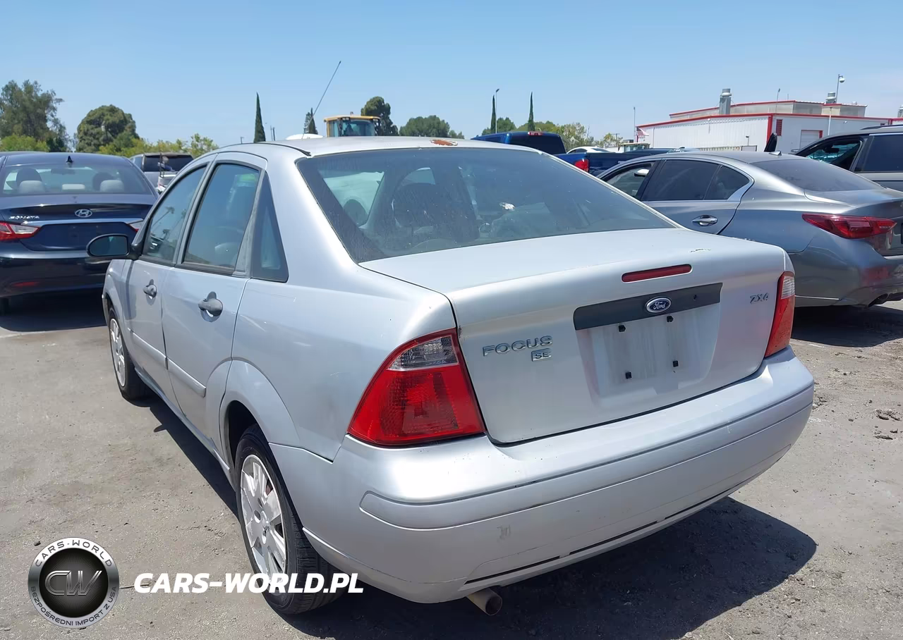 2006 Ford Focus Zx4 VIN:1FAFP34N56W208660 - 3