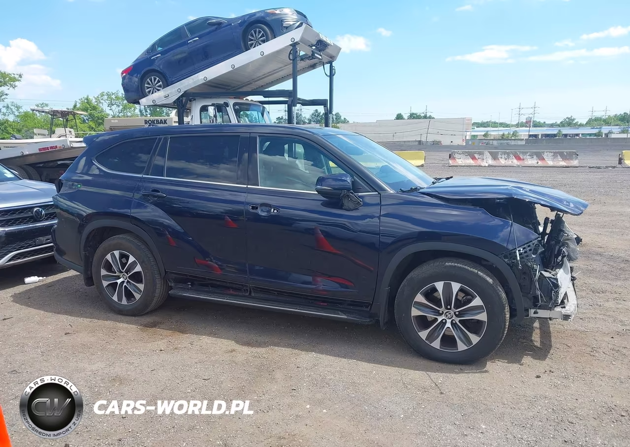 2020 Toyota Highlander Xle VIN:5TDGZRBH7LS026558 - 13