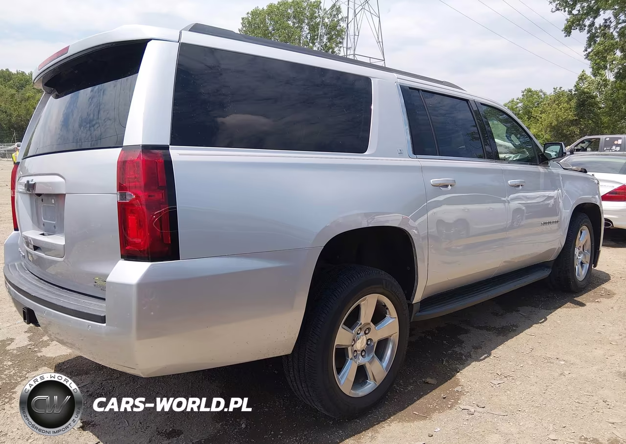 2019 Chevrolet Suburban Lt VIN:1GNSKHKC2KR338109 - 4