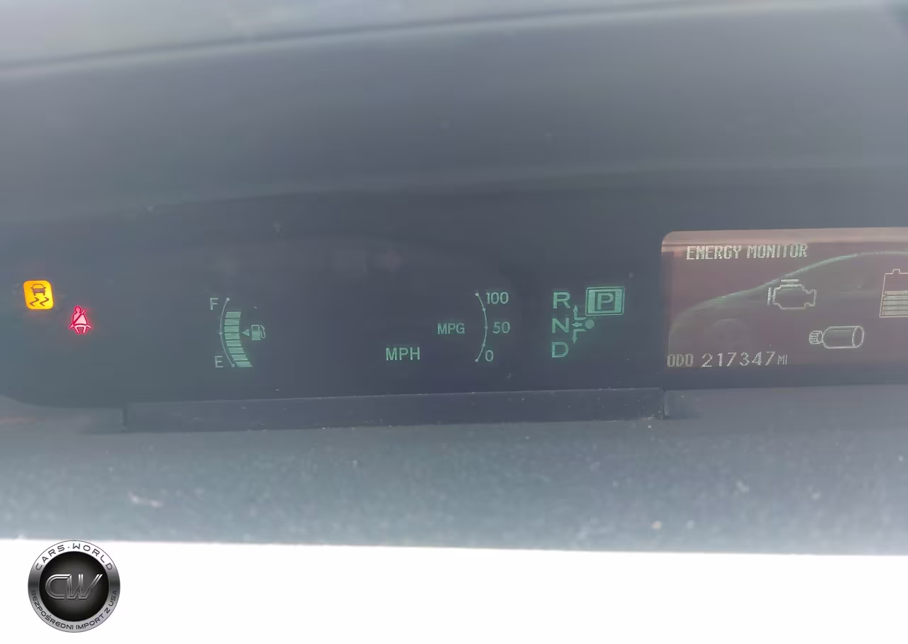 2013 Toyota Prius Two VIN:JTDKN3DU4D5572920 - 7