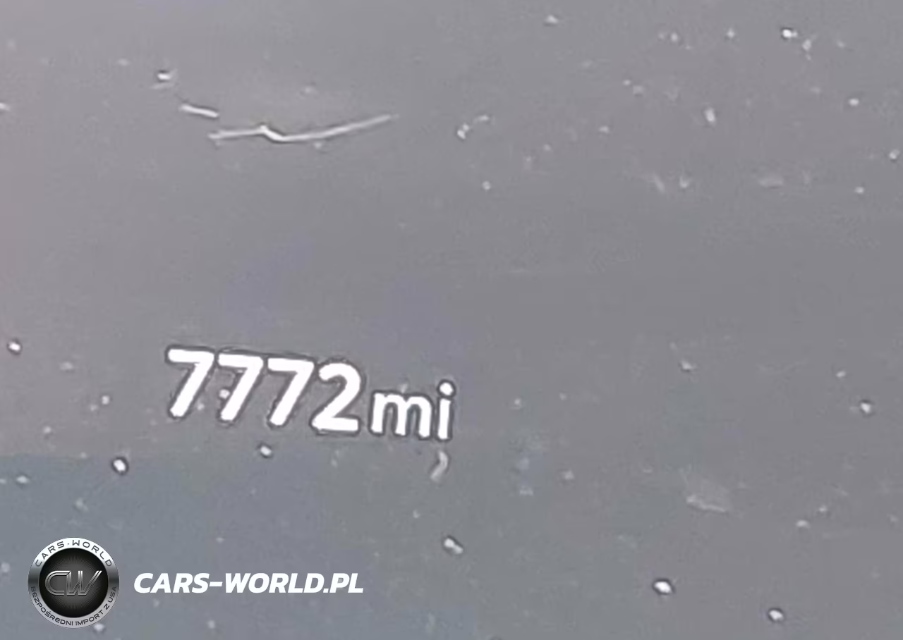 2026 Toyota Grand Highlander Hybrid Limited VIN:5TDACAB50TS082808 - 16