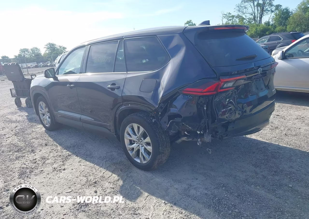 2026 Toyota Grand Highlander Hybrid Limited VIN:5TDACAB50TS082808 - 3