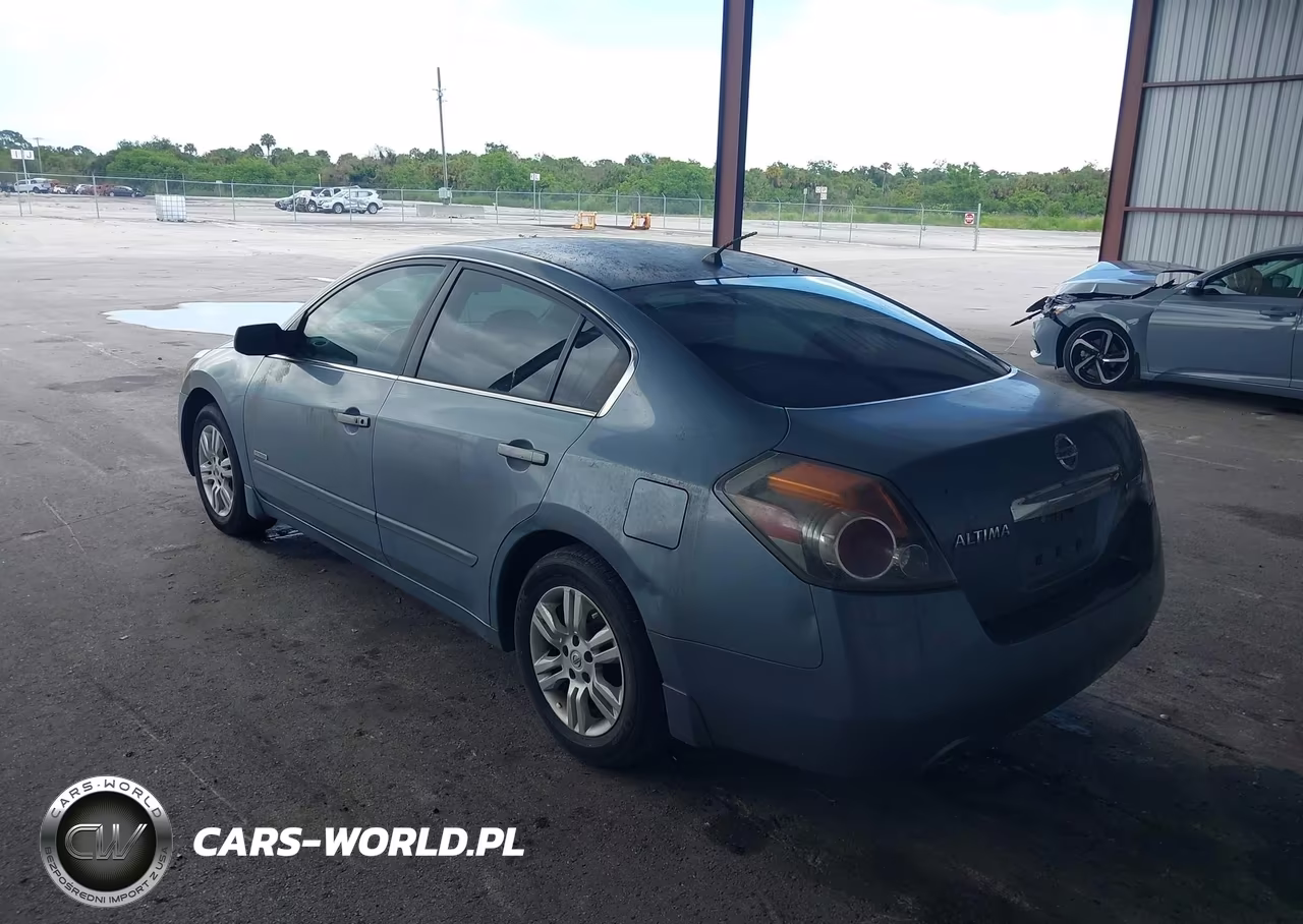 2011 Nissan Altima Hybrid VIN:1N4CL2AP3BC102265 - 3