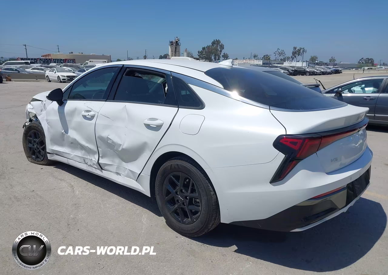 2025 Kia K5 Lxs VIN:KNAG24J75S5358208 - 3