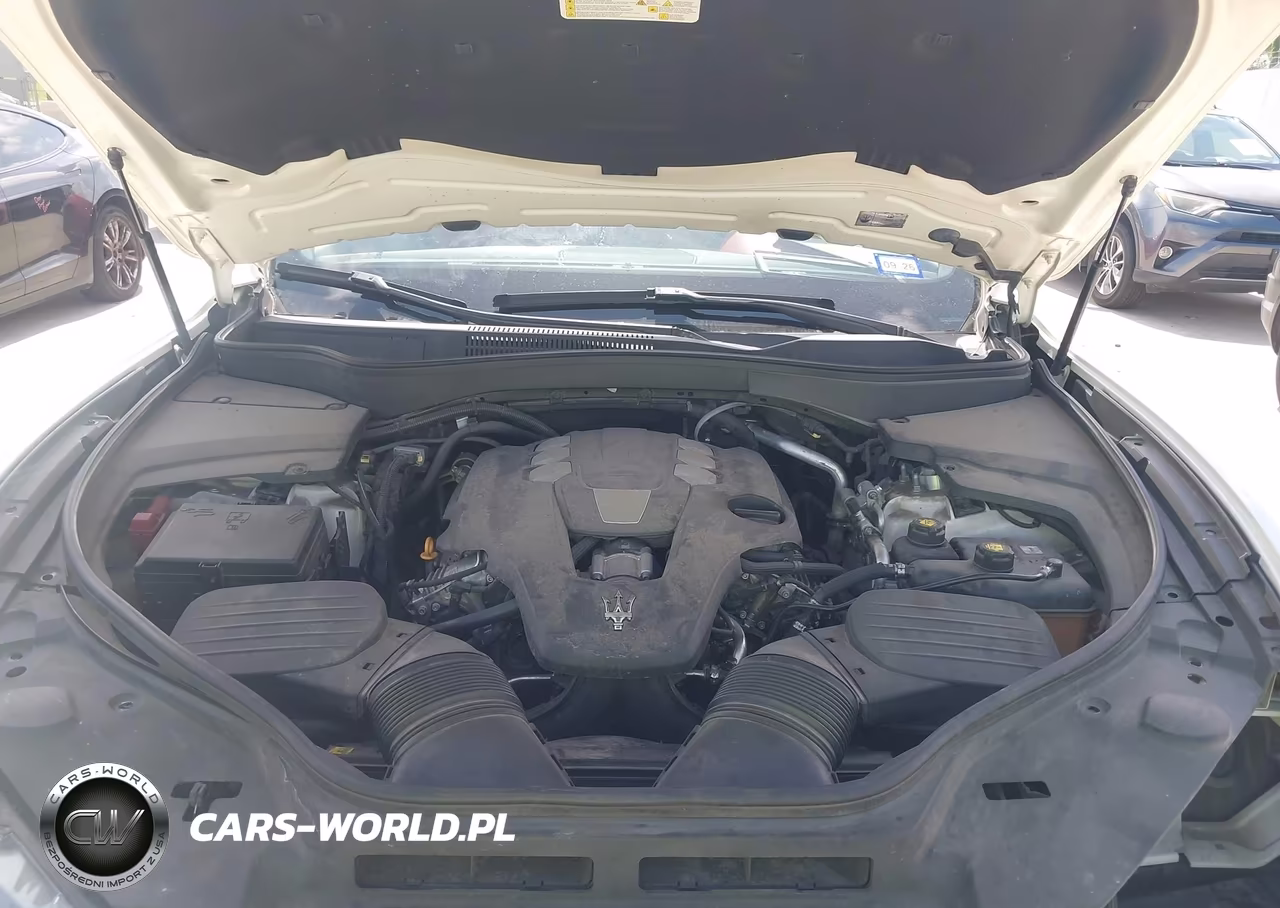 2018 Maserati Levante Granlusso VIN:ZN661XUL4JX304508 - 10
