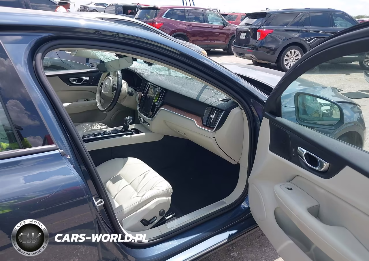 2020 Volvo S60 Momentum VIN:7JR102FKXLG046800 - 5