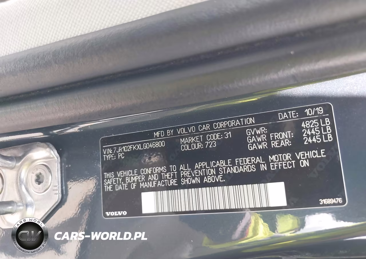 2020 Volvo S60 Momentum VIN:7JR102FKXLG046800 - 9