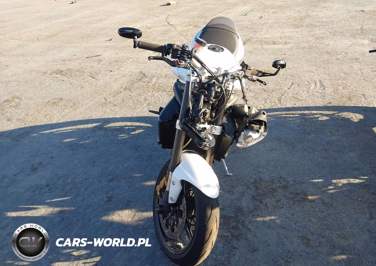 2012 Triumph Motorcycle Street Triple R VIN:SMTD02NEXCT545368 - 5
