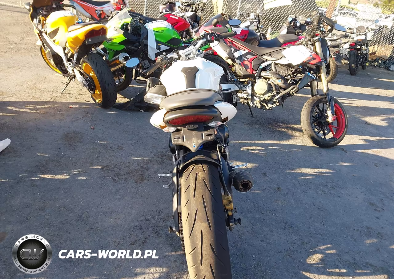 2012 Triumph Motorcycle Street Triple R VIN:SMTD02NEXCT545368 - 6
