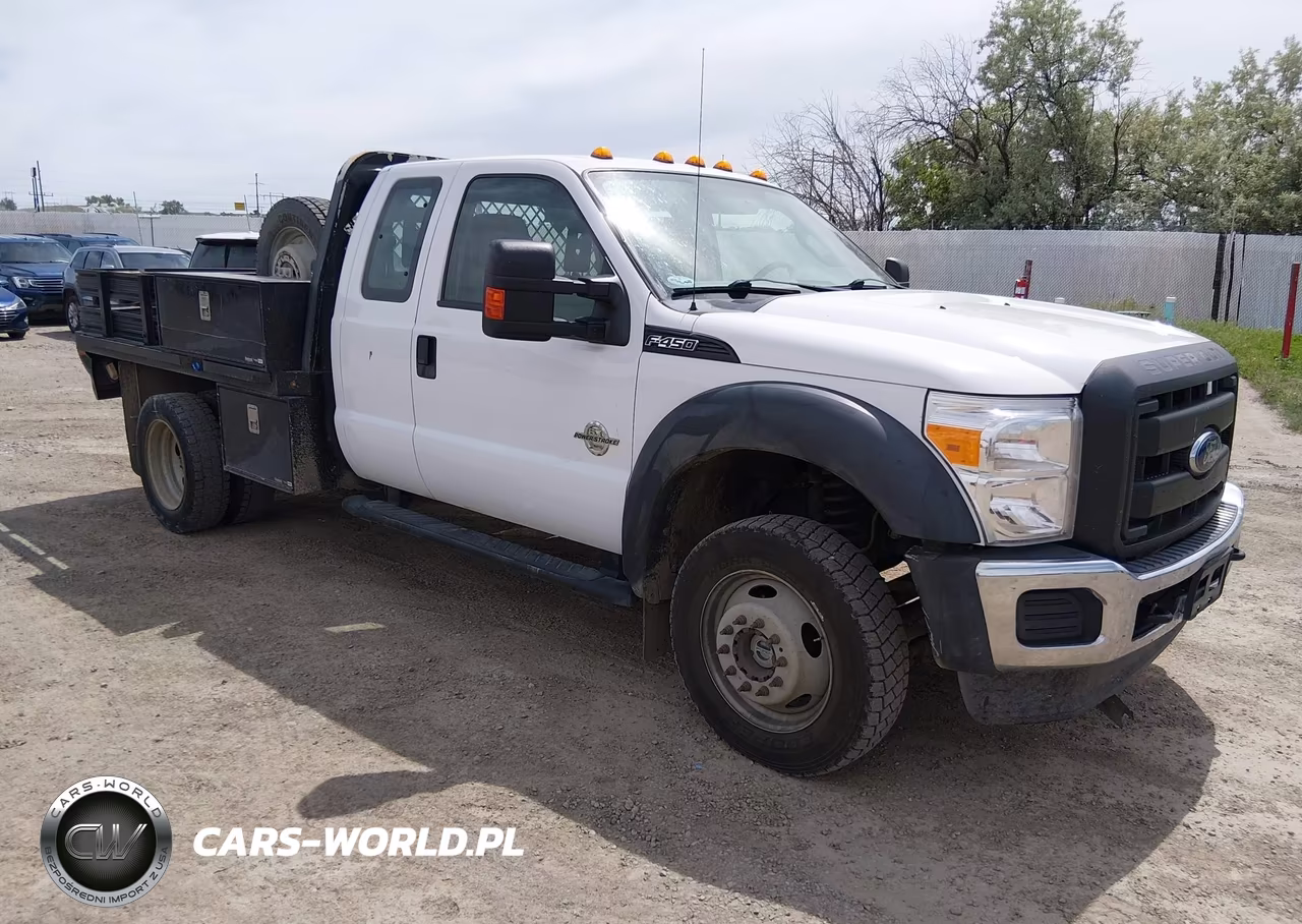 2013 Ford F-450 Chassis Xl