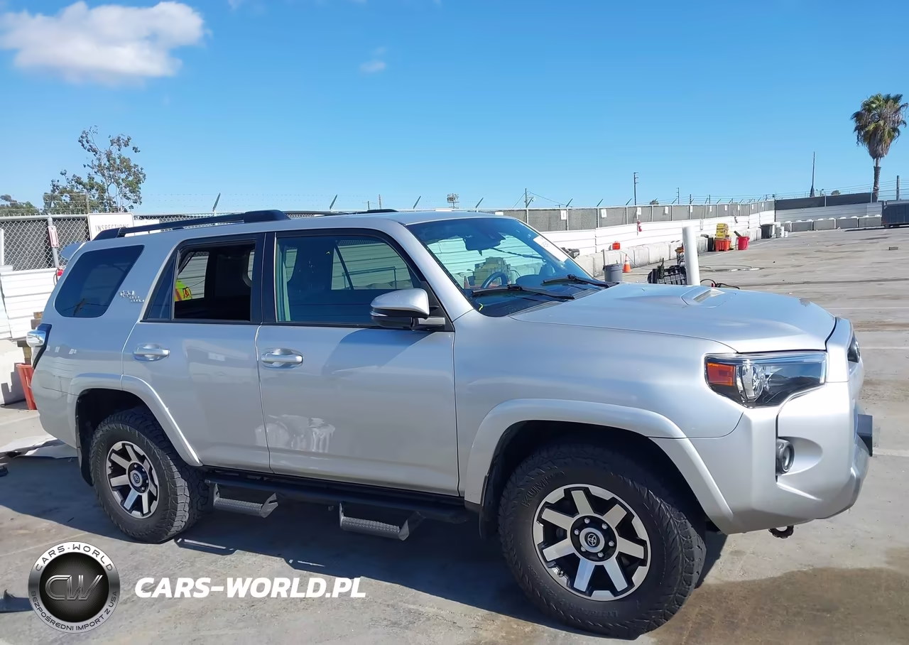 2021 Toyota 4Runner Trd Off Road Premium VIN:JTERU5JR4M5928145 - 13