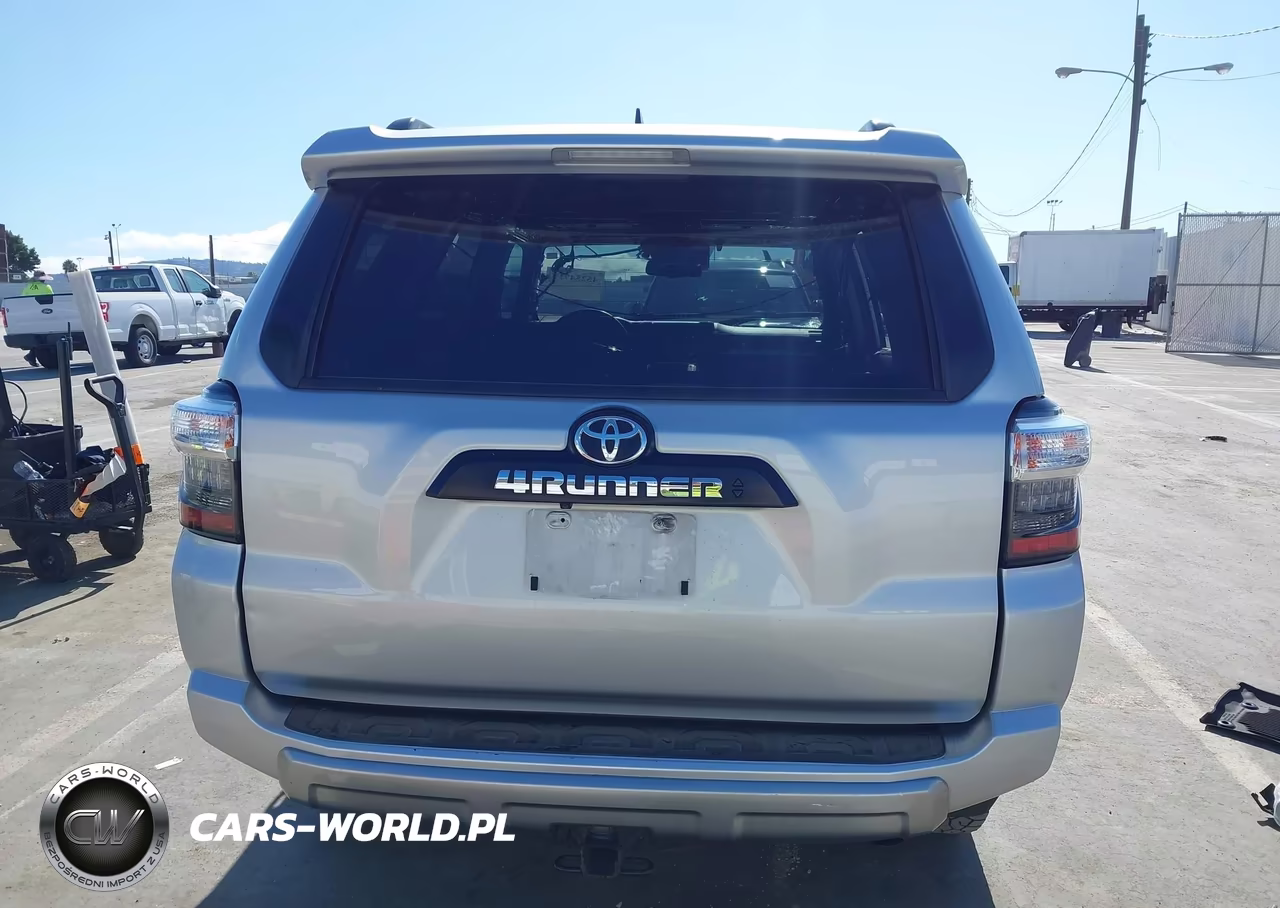 2021 Toyota 4Runner Trd Off Road Premium VIN:JTERU5JR4M5928145 - 16