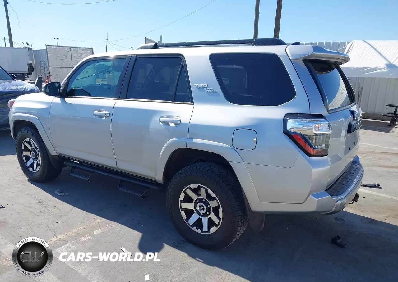 2021 Toyota 4Runner Trd Off Road Premium VIN:JTERU5JR4M5928145 - 3