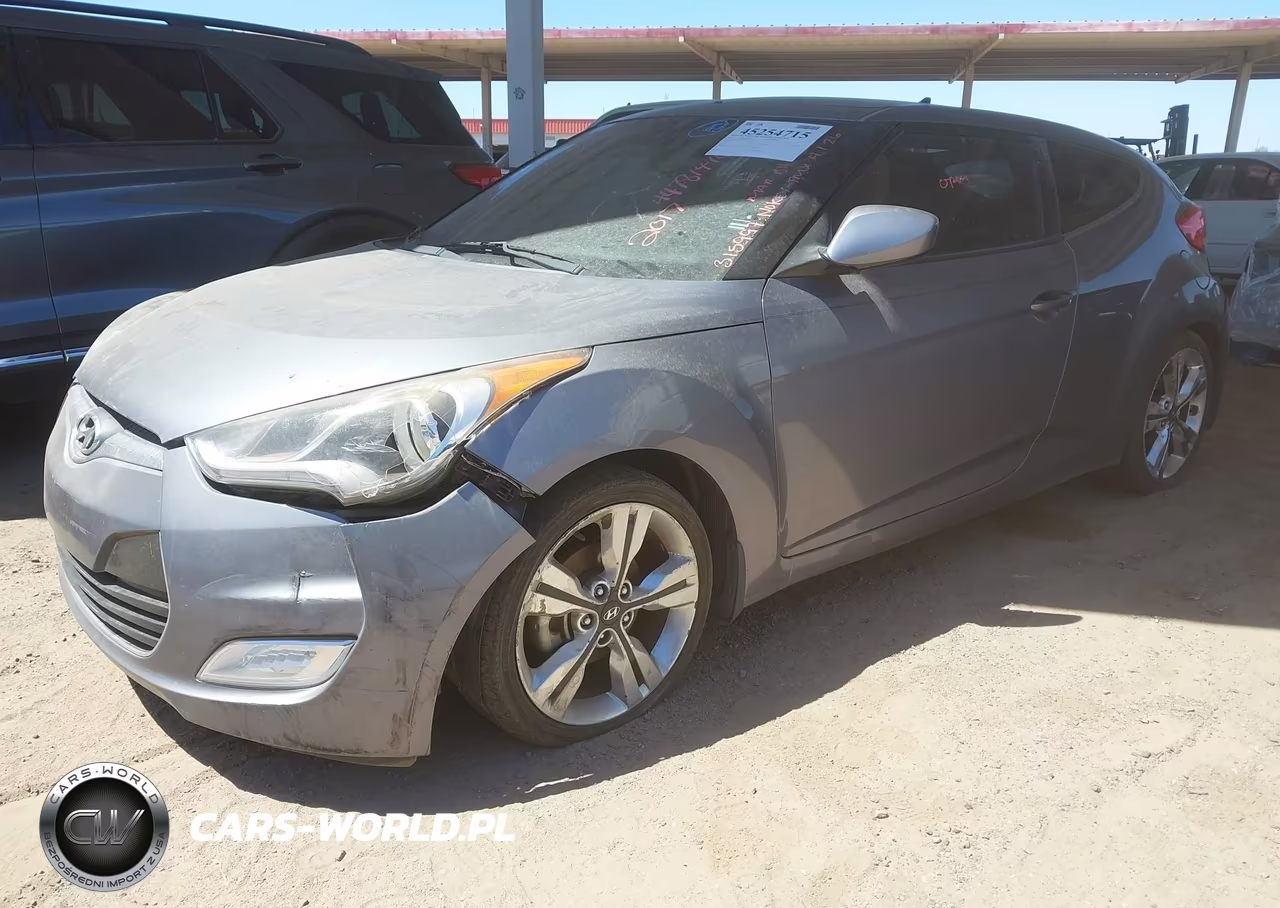 2017 Hyundai Veloster Value Edition VIN:KMHTC6AD5HU315997 - 2