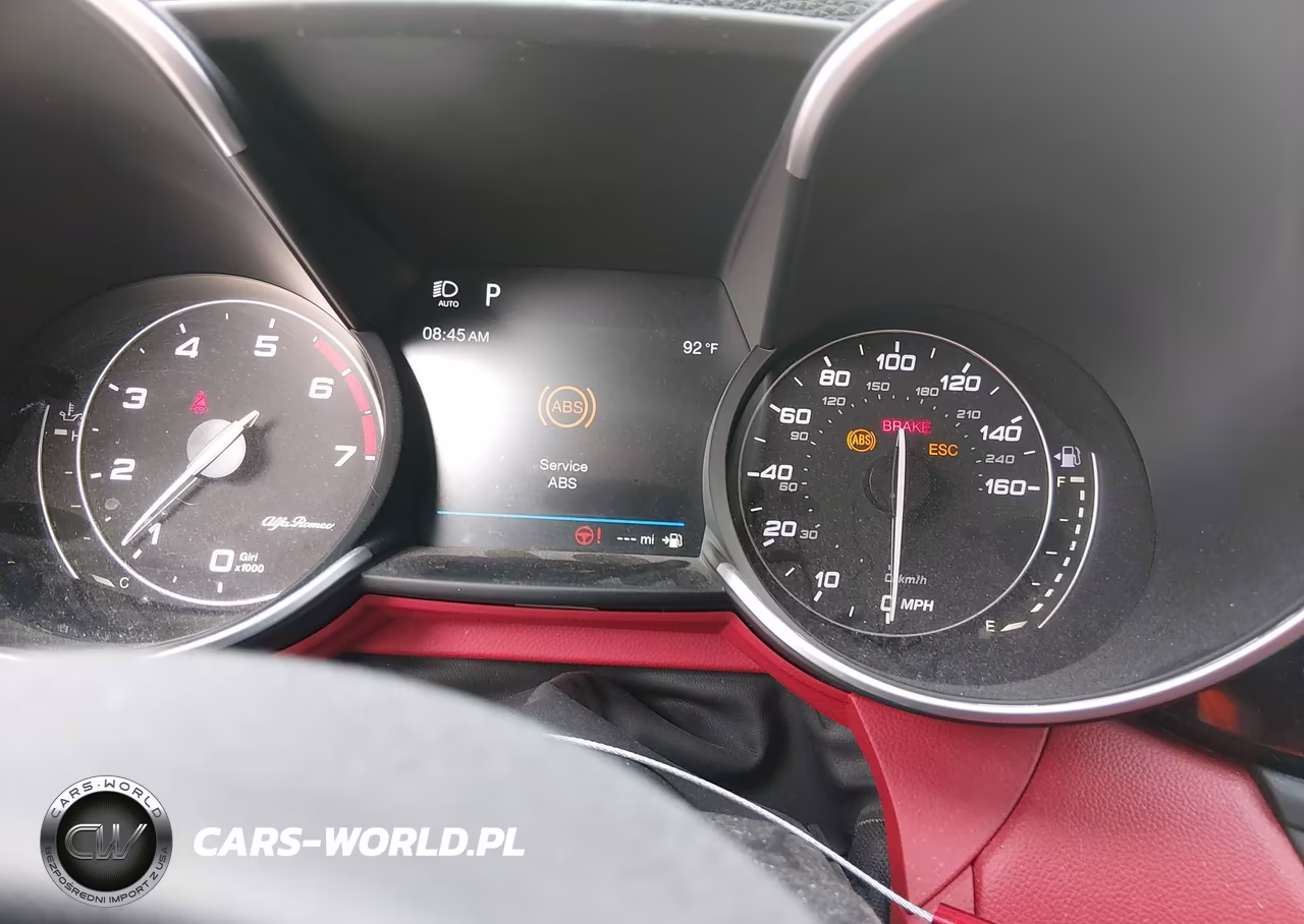 2018 Alfa Romeo Giulia Rwd VIN:ZARFAEBNXJ7568025 - 7