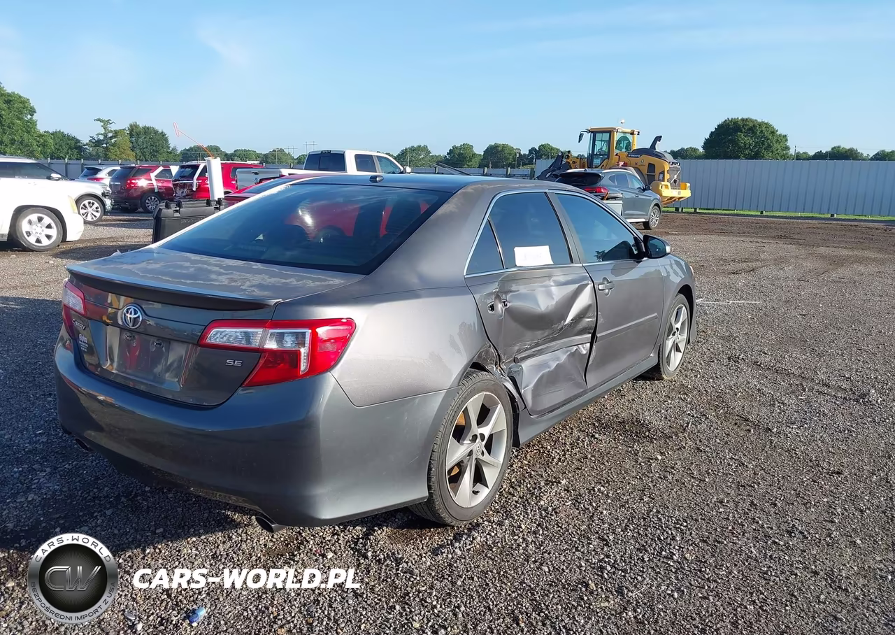 2012 Toyota Camry Se V6 VIN:4T1BK1FK7CU013399 - 4
