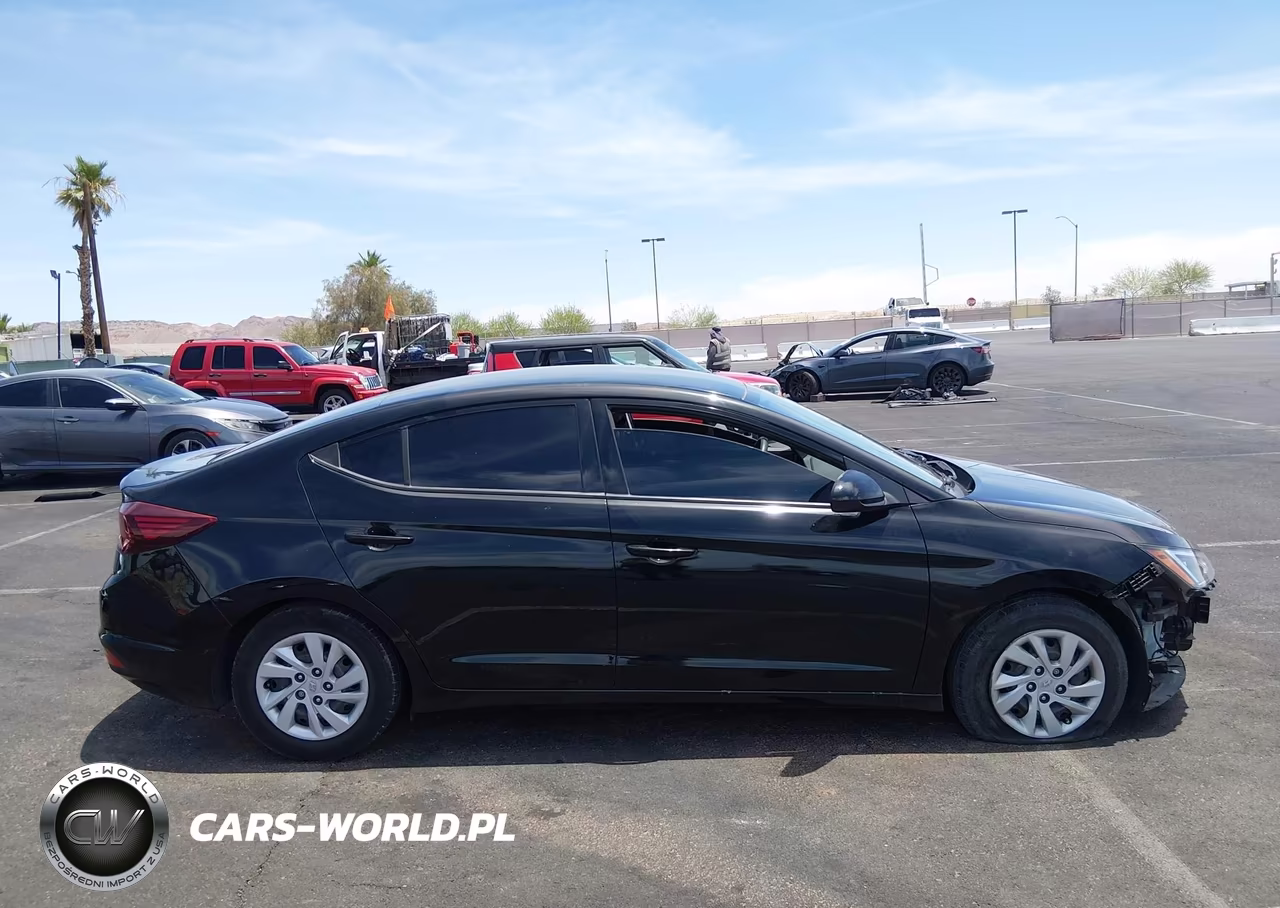 2019 Hyundai Elantra Se VIN:5NPD74LF0KH440648 - 14