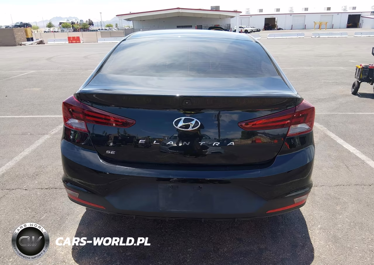 2019 Hyundai Elantra Se VIN:5NPD74LF0KH440648 - 17