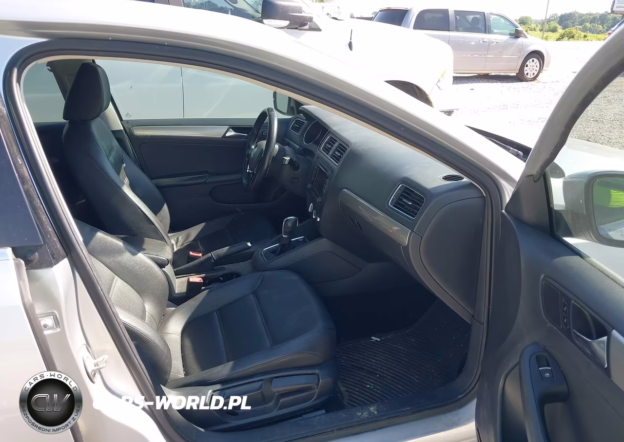 2015 Volkswagen Jetta 1.8T Se VIN:3VWD17AJXFM307516 - 5