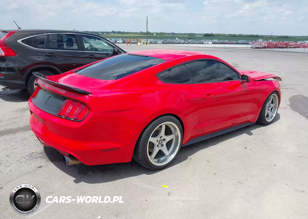 2017 Ford Mustang Ecoboost VIN:1FA6P8TH4H5239383 - 4