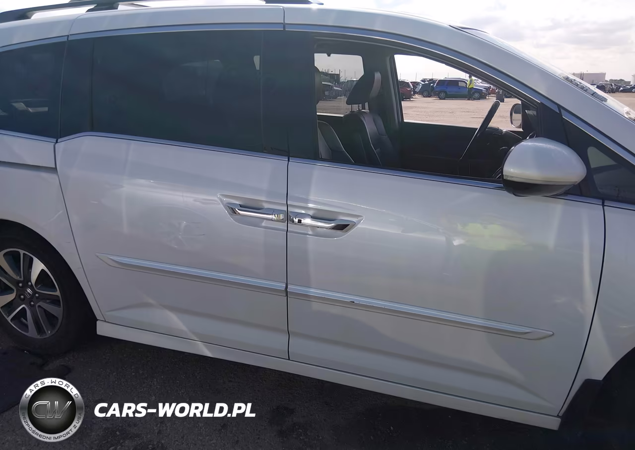 2014 Honda Odyssey Touring-Touring Elite VIN:5FNRL5H91EB051157 - 13